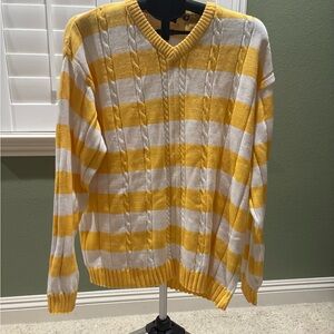 Yellow and white pullover